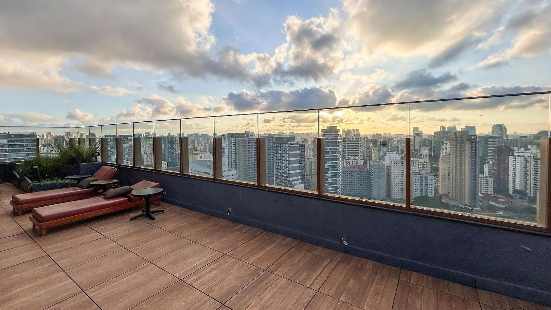 Elysium Vila Nova Conceicao - Px Hosp Sao Luiz. Sao Paulo Apartment